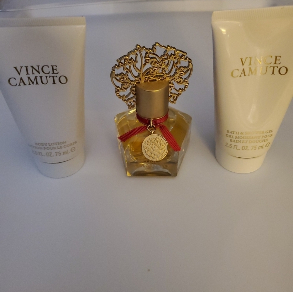 Vince Camuto Bath & Body Collection